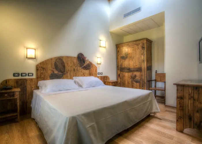 Hotel Il Duca Del Montefeltro